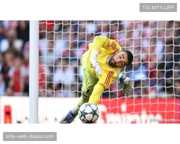 阿森纳门将拉亚扑救率91.7% 诠释门神本色 阿森纳门将拉亚扑救率91.7% 诠释门神本色