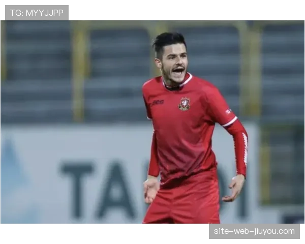 徐州队左路组合段飞达苗润东，30米冲刺速度接近欧洲一流边锋